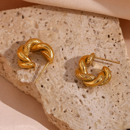 Orecchini intrecciati 18K