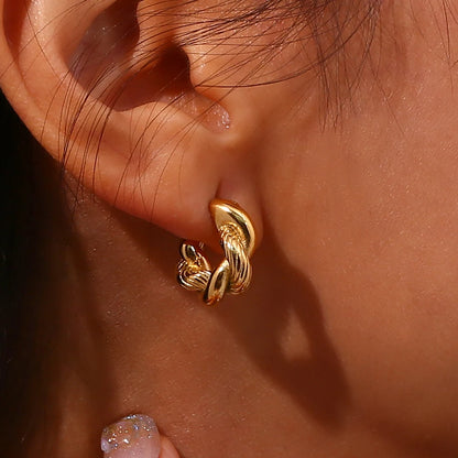Orecchini intrecciati 18K